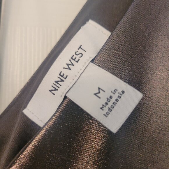 Shiny, bronze, sleeveless top with shirred waist & ruffled armholes, size M - Picture 3 of 5